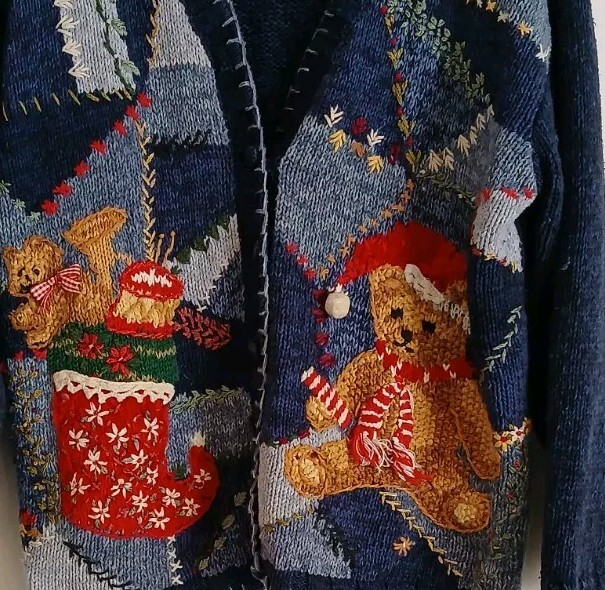 Vintage Tiara Sweater Teddy Bear Christmas Holiday Knit Blue Medium