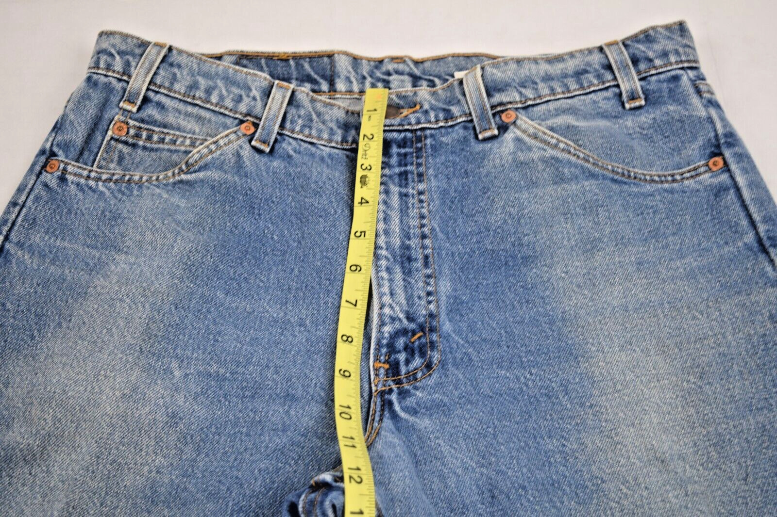 Vintage Levis 550 Fade Jeans Relaxed Actual 33 x 30 90s Made USA c.1997