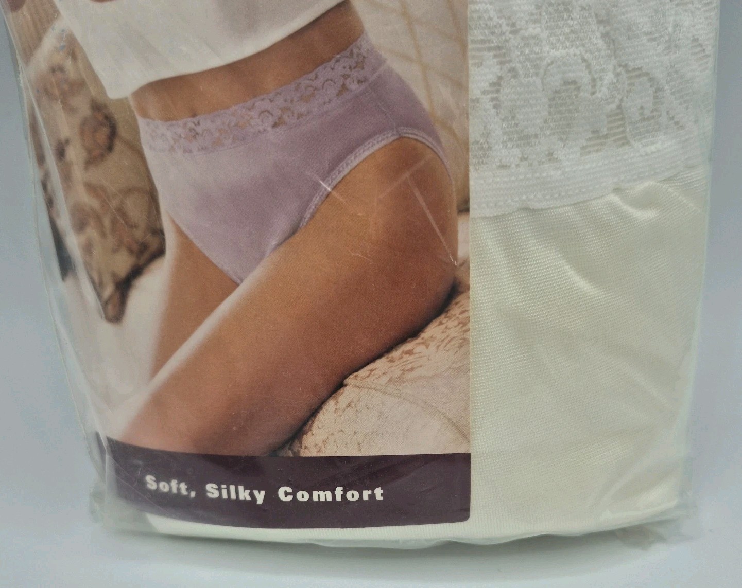 NEW VTG 99′ 5-Pack White Hanes Her Way 100% Nylon HI-CUT Lacey Top Panties Sz 9