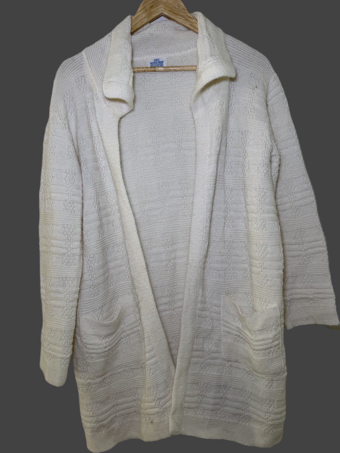 Vintage 60s Medium-Large White Cardigan Brentwood Sportswear 100% Orlon Acrylic