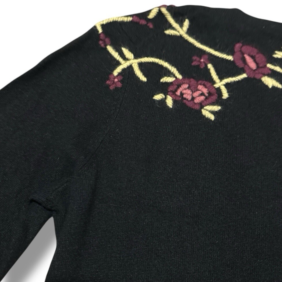 Vintage Black Floral Embroidered Angora Blend Cardigan Size Medium P Cottagecore