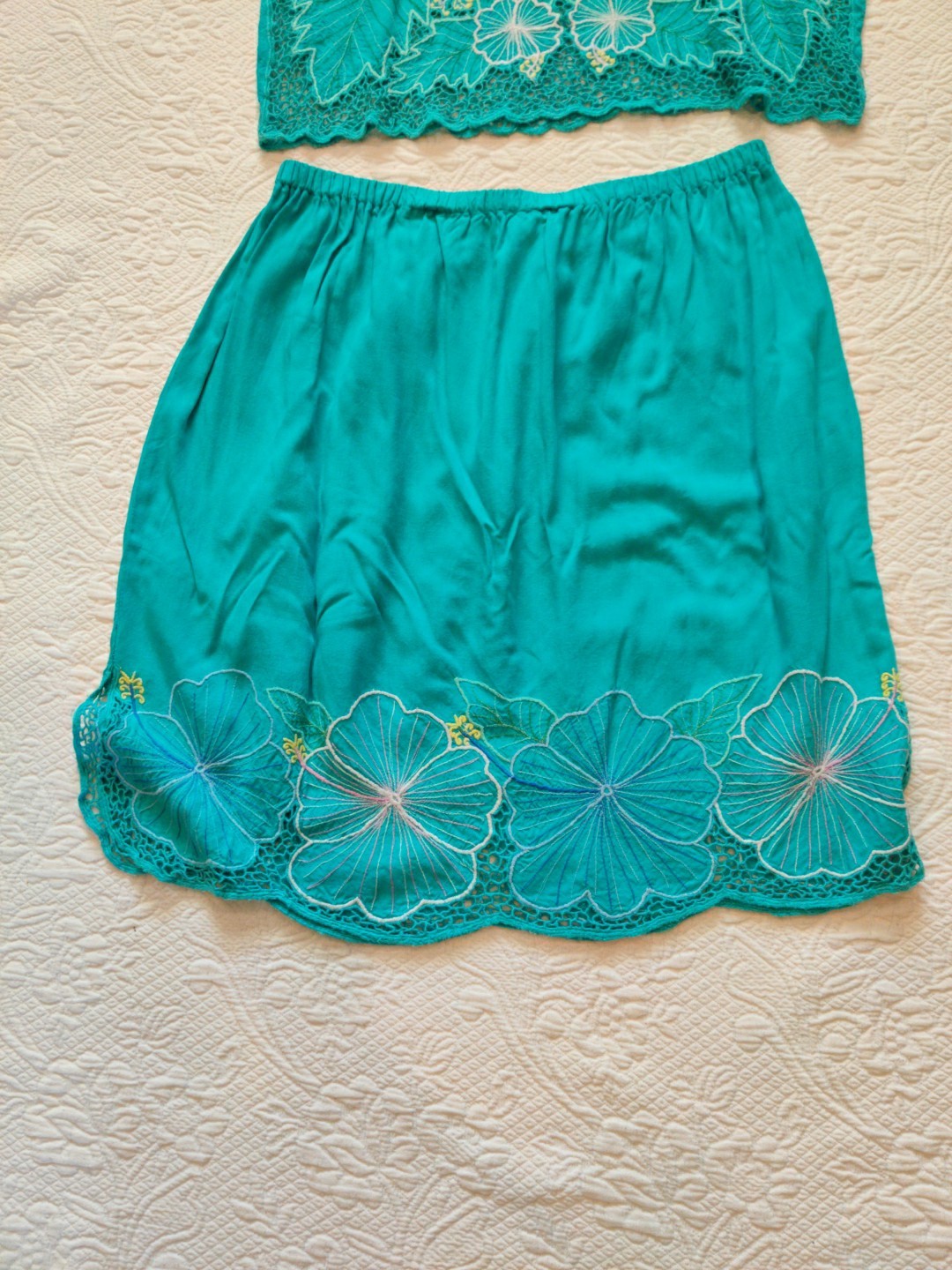 Vintage 90s Floral Cut Lace Top & Skirt Tropical Hawaiian Beach Set
