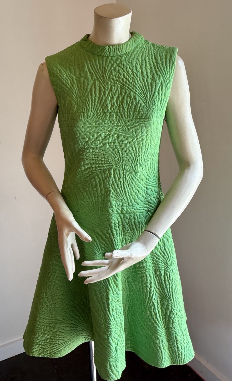 VINTAGE FRENCH LABELLED JACQUE HEIM 1960 EMERALD MINI DRESS