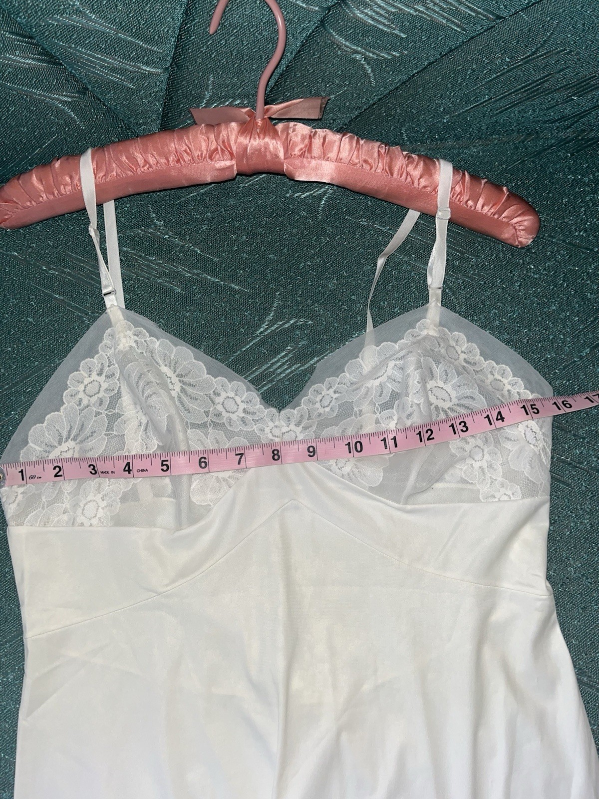 Vtg VANITY FAIR Satin Full Slip Sz 34 Bridal Floral Lace Trim Chiffon Nylon