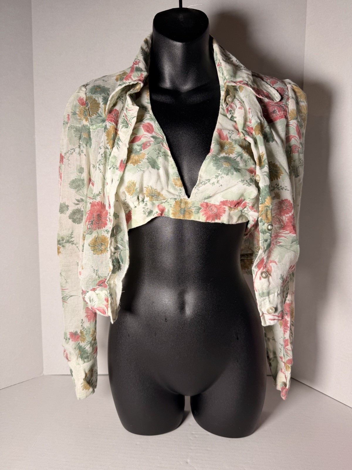 Paul Harris Vtg Women’s 2-piece Button Down Floral & 60’s Bikini Top