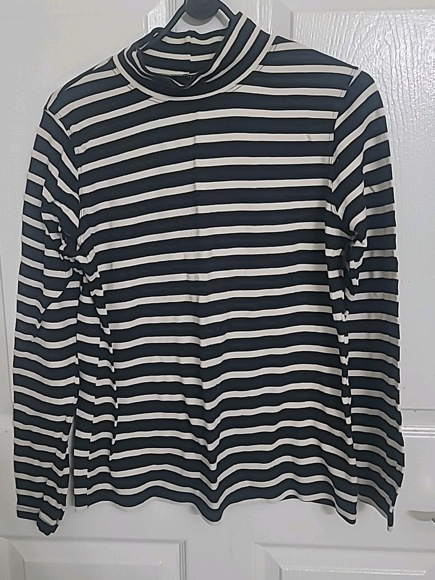 White Stag Vintage Women’s L Mock Turtleneck Black/White/Silver Metallic Stripe