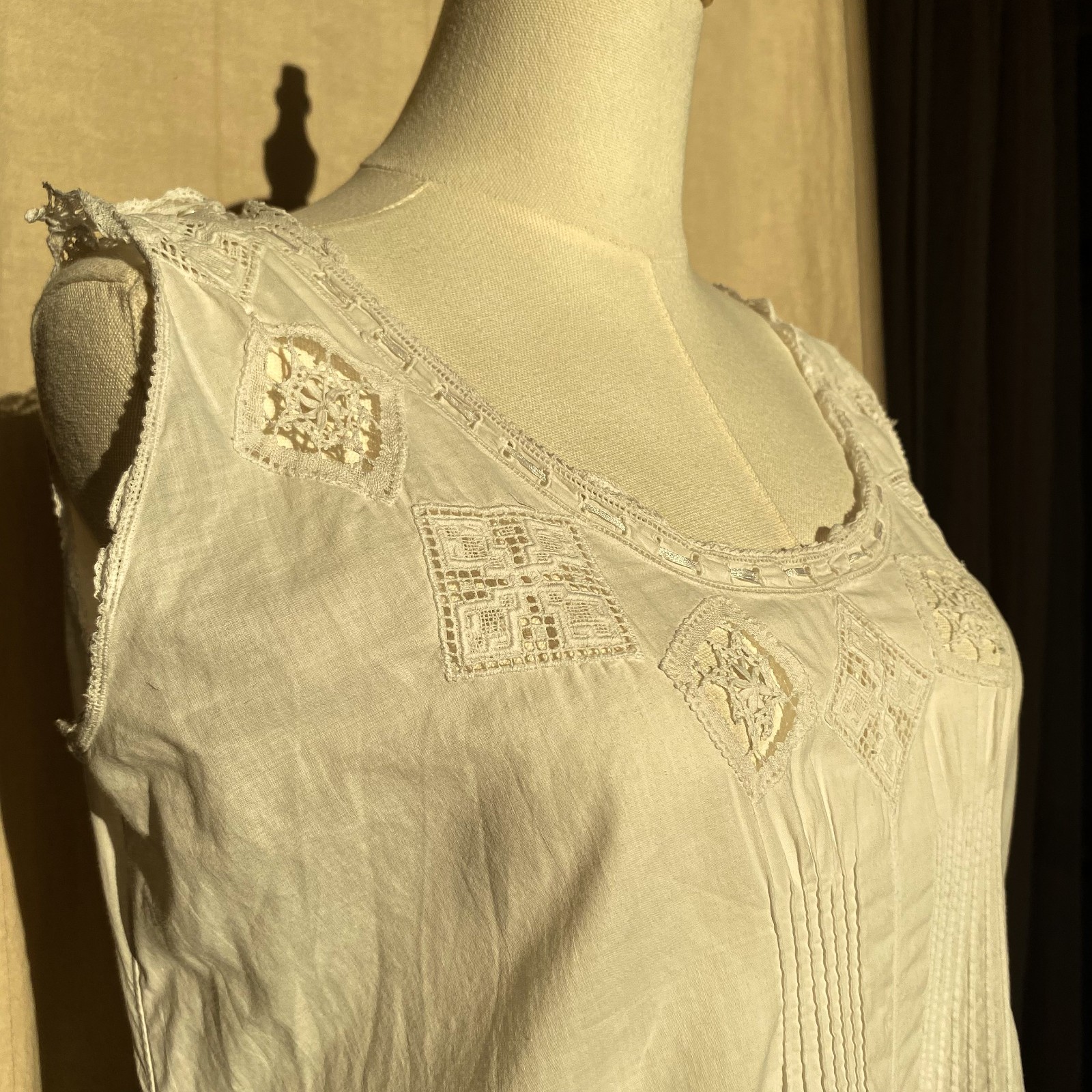 Authentic Edwardian Antique White Linen Lace Lingerie 1905-1912