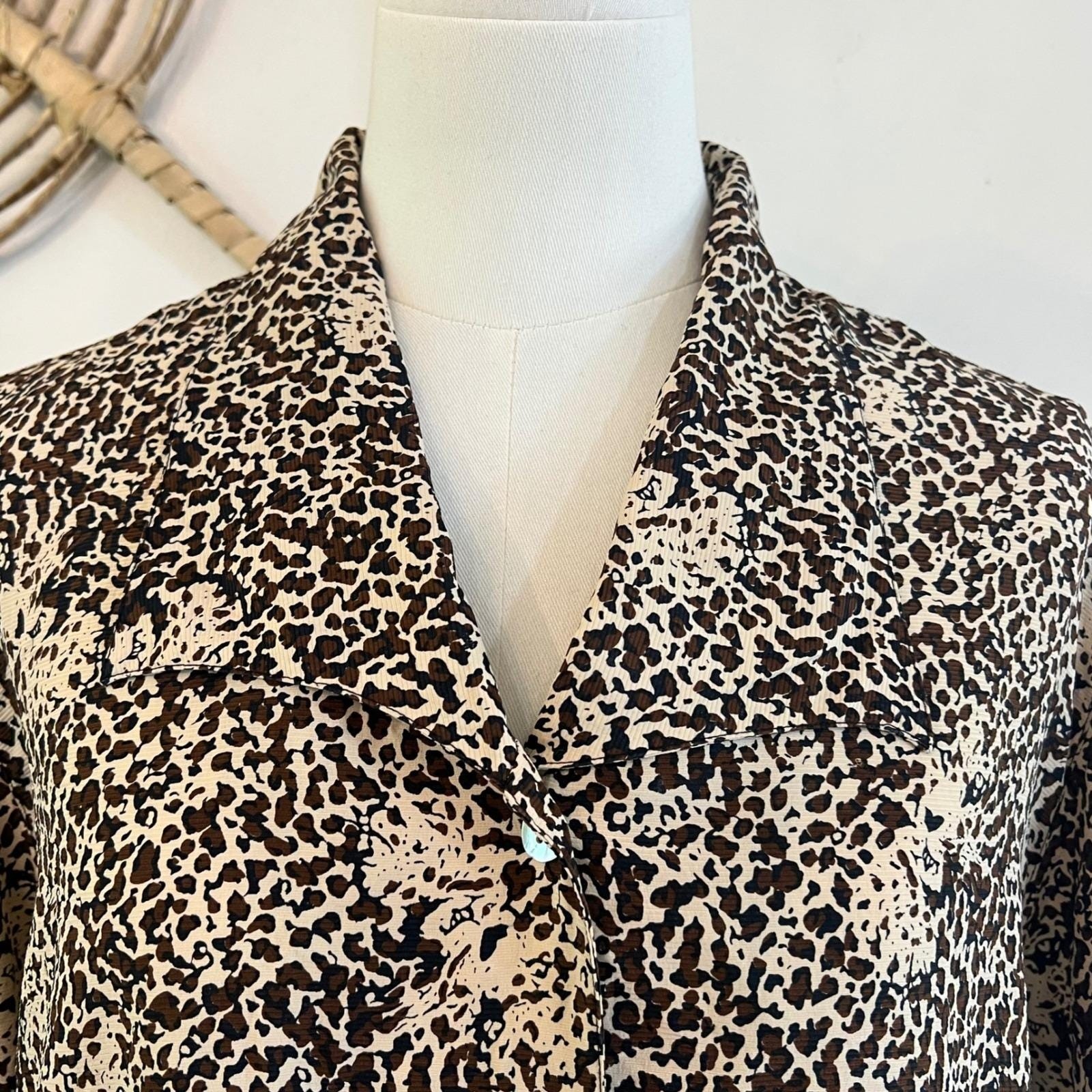 Vintage Silkland Brown Silk Leopard Print Button Up Blouse Large