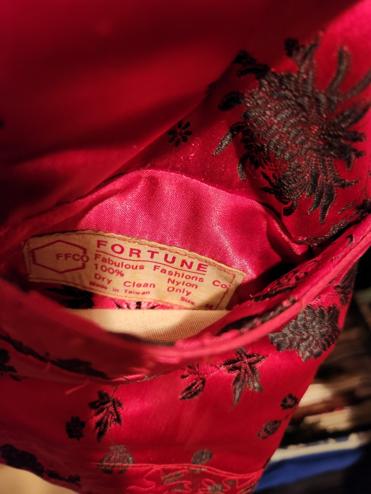 Red/Black Reversible Fortune Fabulous Fashions Satin Asian Jacket Sz M Red/Black
