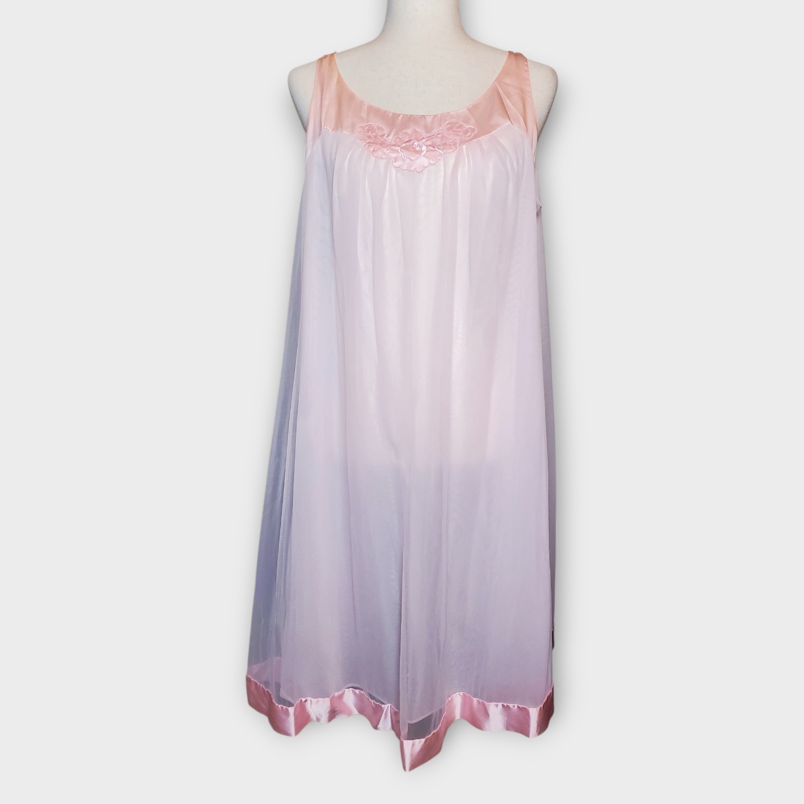 Gossard Artemis Pink Chiffon Babydoll Nightgown M Satin Embroidery & Trim VTG