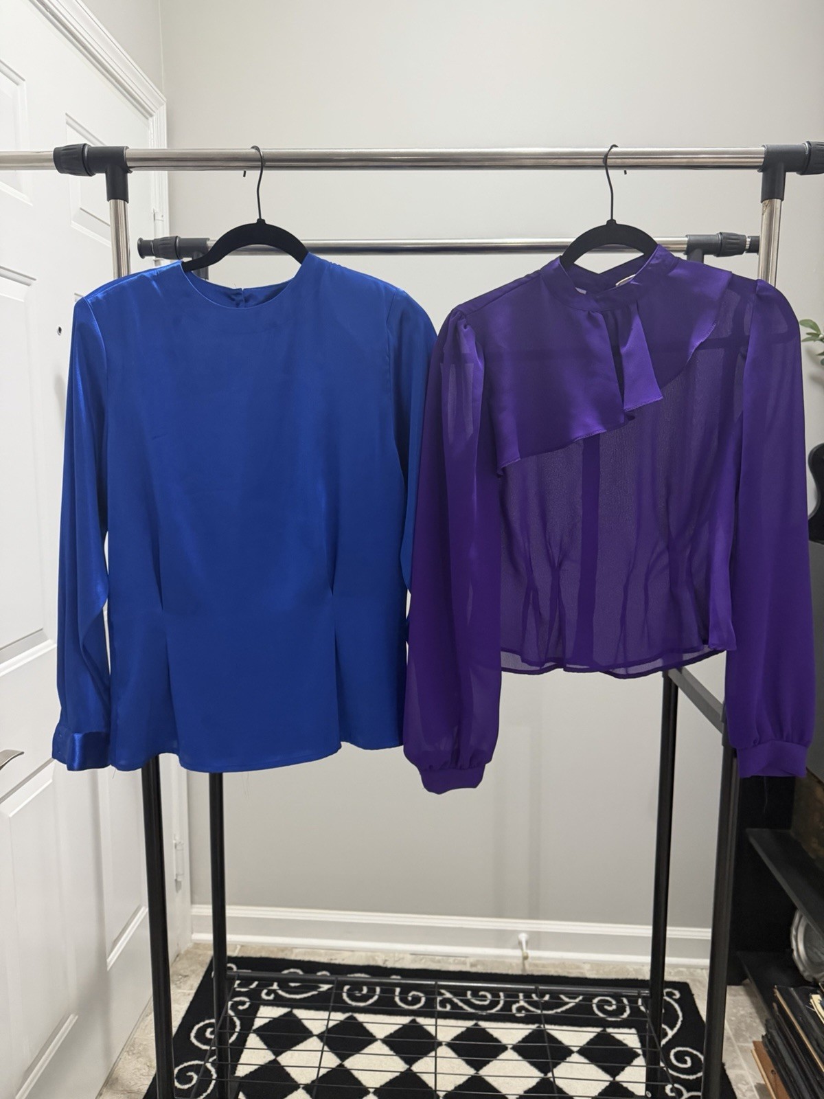 7 Vintage 1980s/early 1990s Women’s Blouses