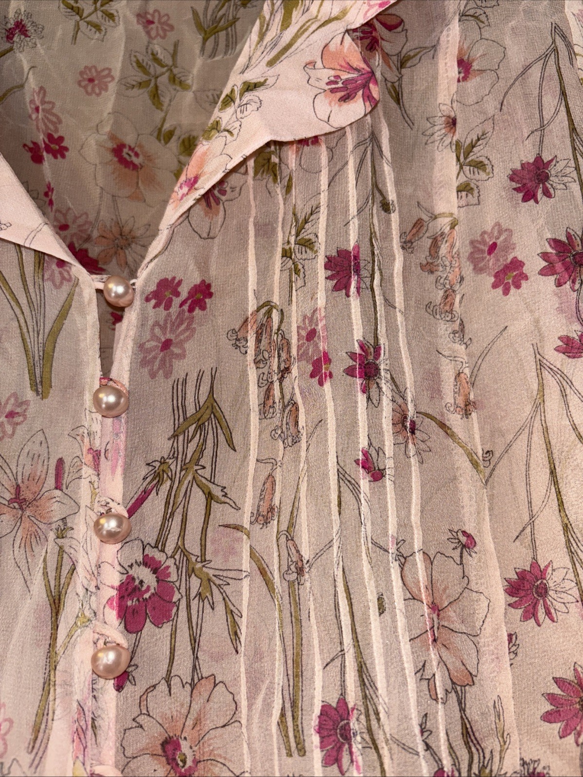 Vintage Silk Sheer Pink & Floral top Sz L Faux Pink Pearl Buttons Cap Sleeve