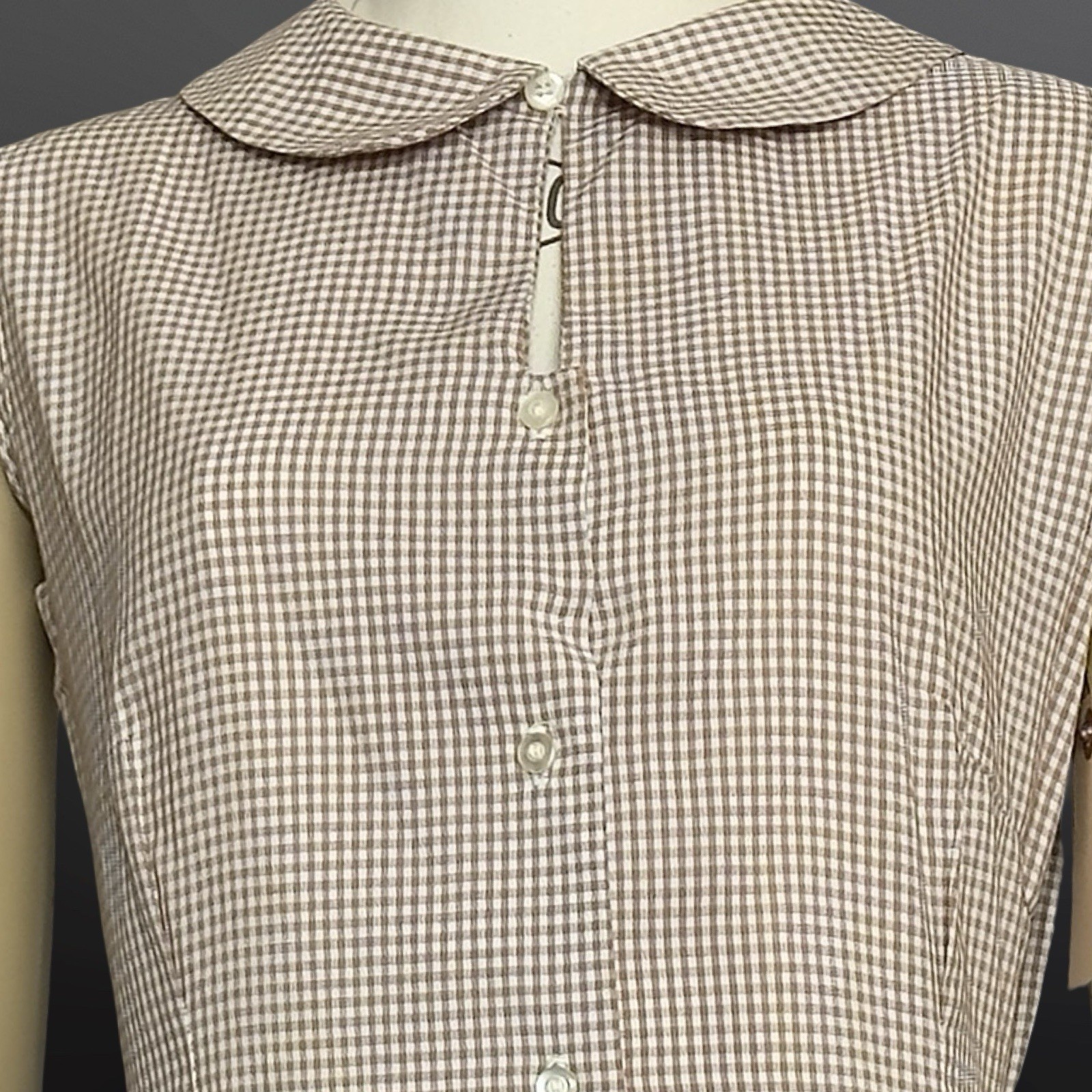 1950s Gingham Sleeveless Blouse Peter Pan Collar Vintage Movie Sony Studios