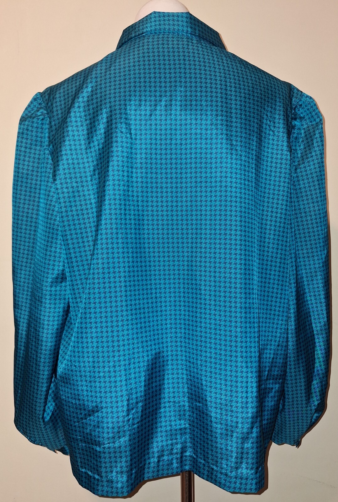 Vintage Dutchmaid Teal/Black Houndstooth 2-Piece Collared V-Neck Sz 40 Skirt Set