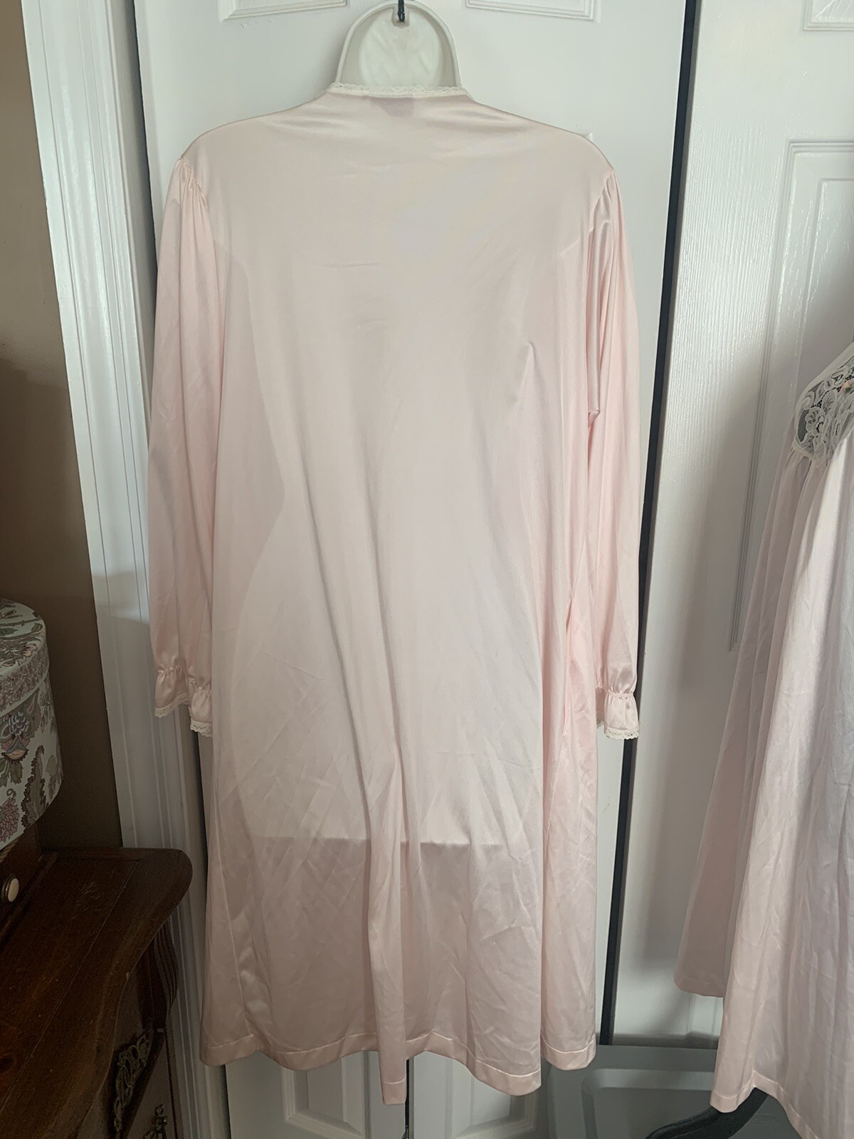 Vintage Vanity Fair Peignoir 2pc USA Nightgown Robe PINK Ladies Small Beautiful