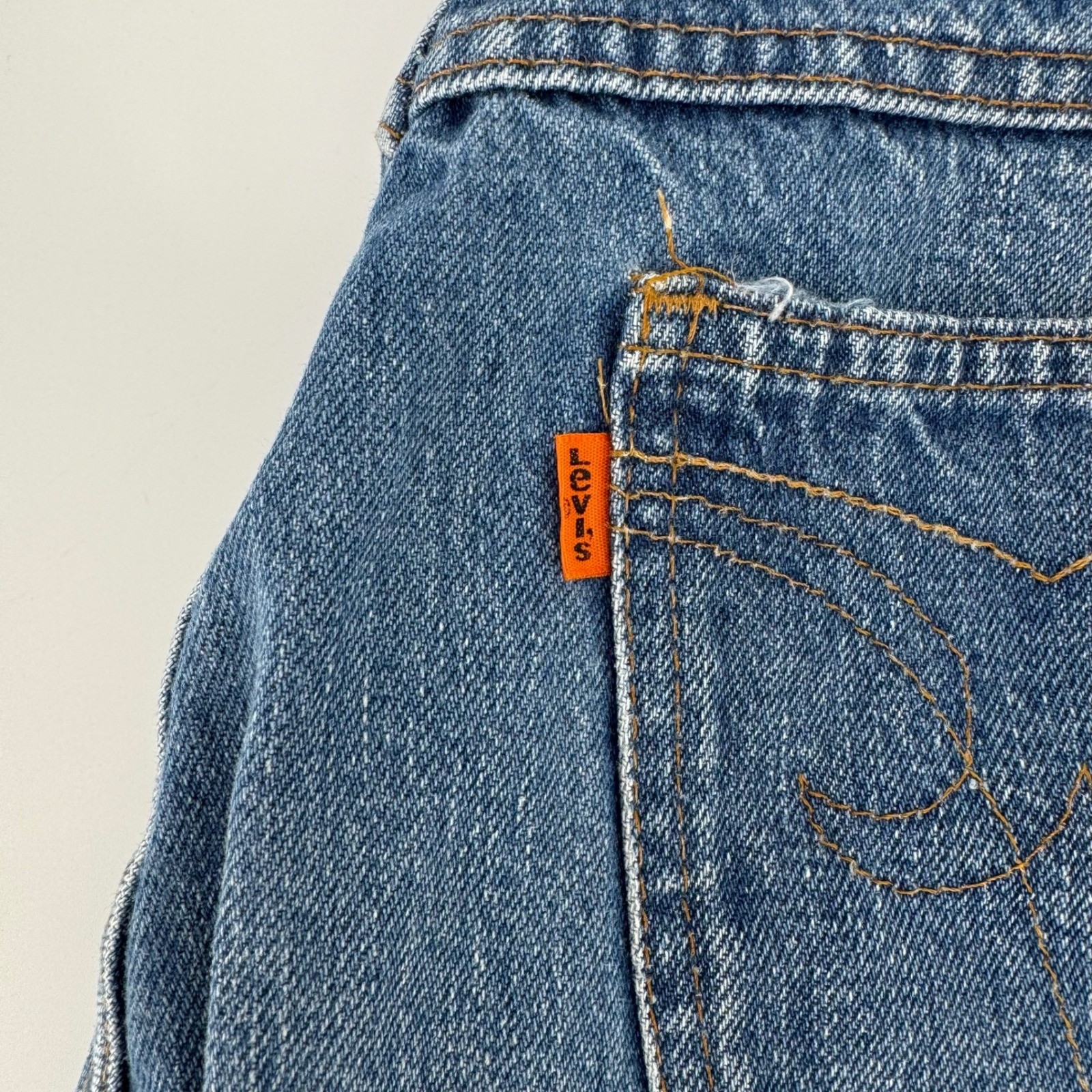 Vintage Levis Orange Tab High Waisted Straight Leg Jeans Medium Wash Blue 28×34