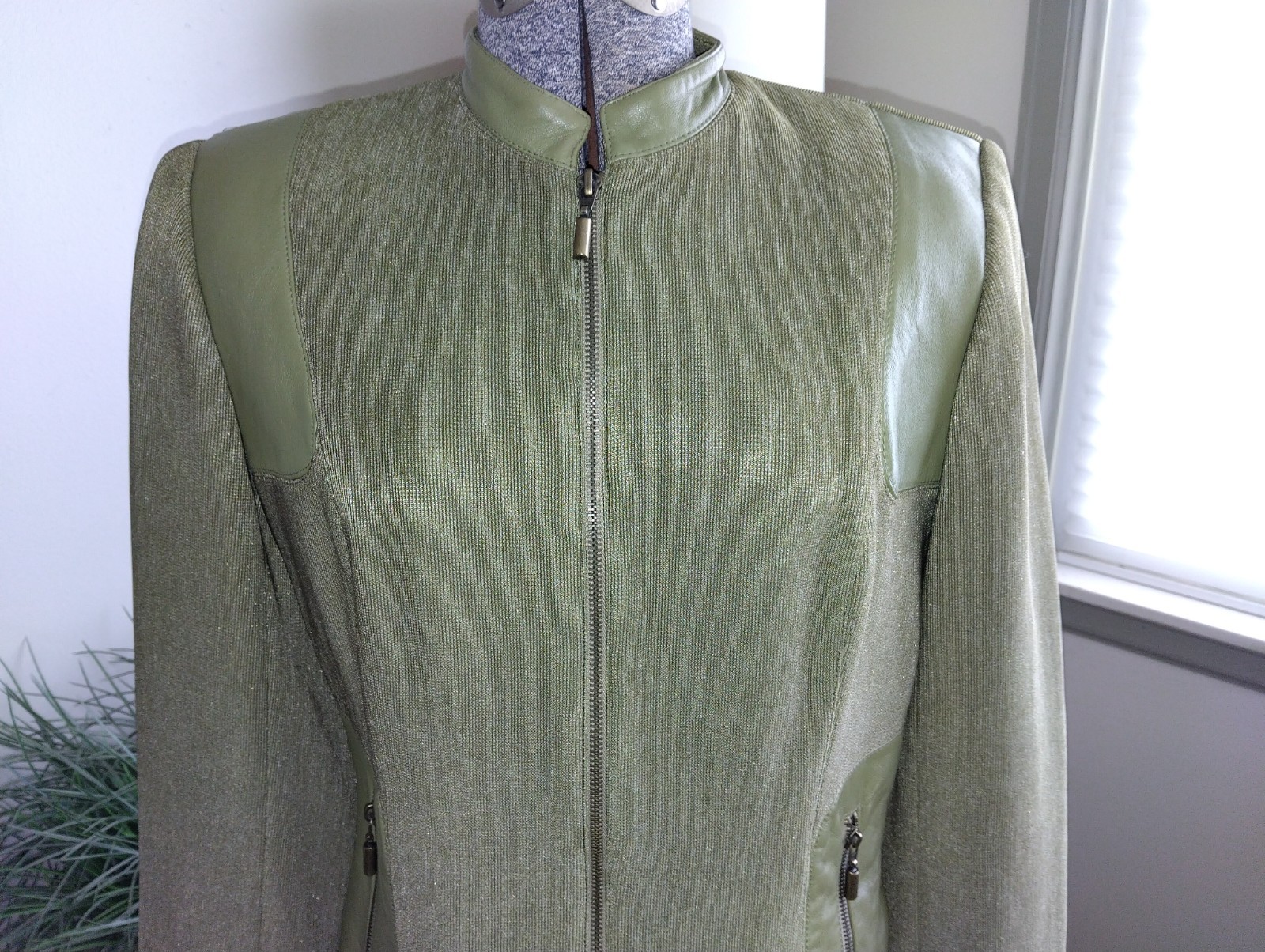 1980s Alberto Makali Skirt Suit Size 8 Olive Green Leather Trim USA Made
