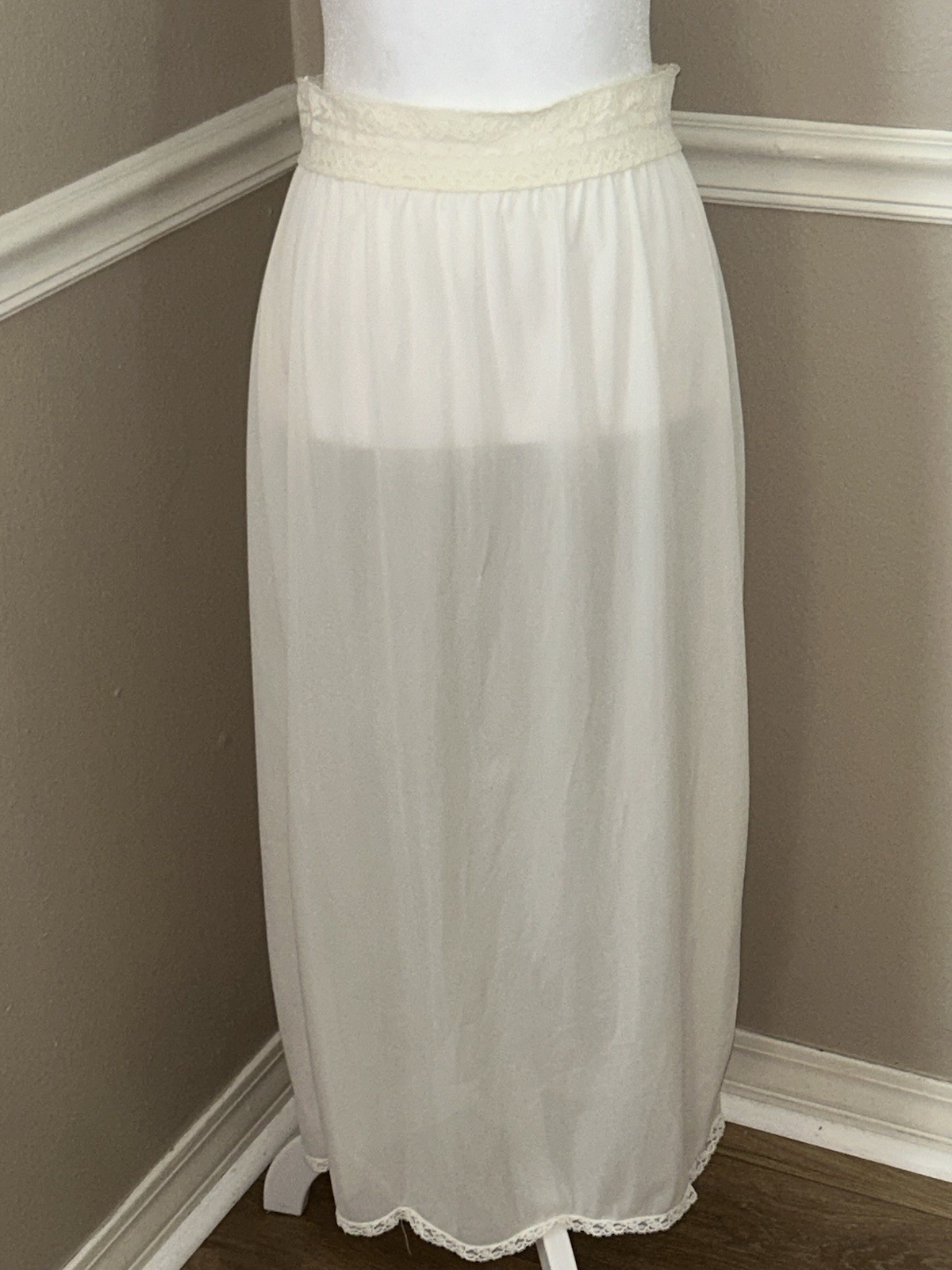 Vintage Greenco Maid Ivory Nylon Tricot Maxi Half Slip Lace Trim Slit LARGE USA