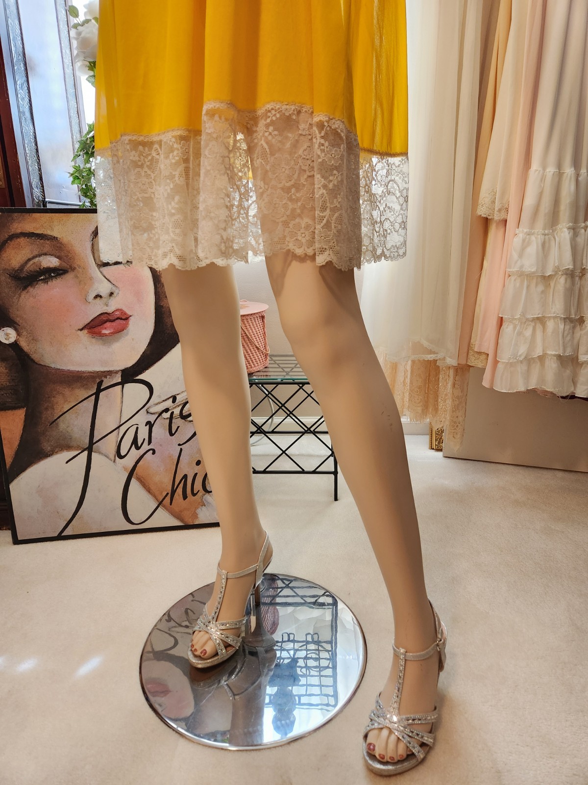 Vtg 60s Rare Van Raalte Mustard Yellow Nylon Babydoll Lace Hem Nightgown