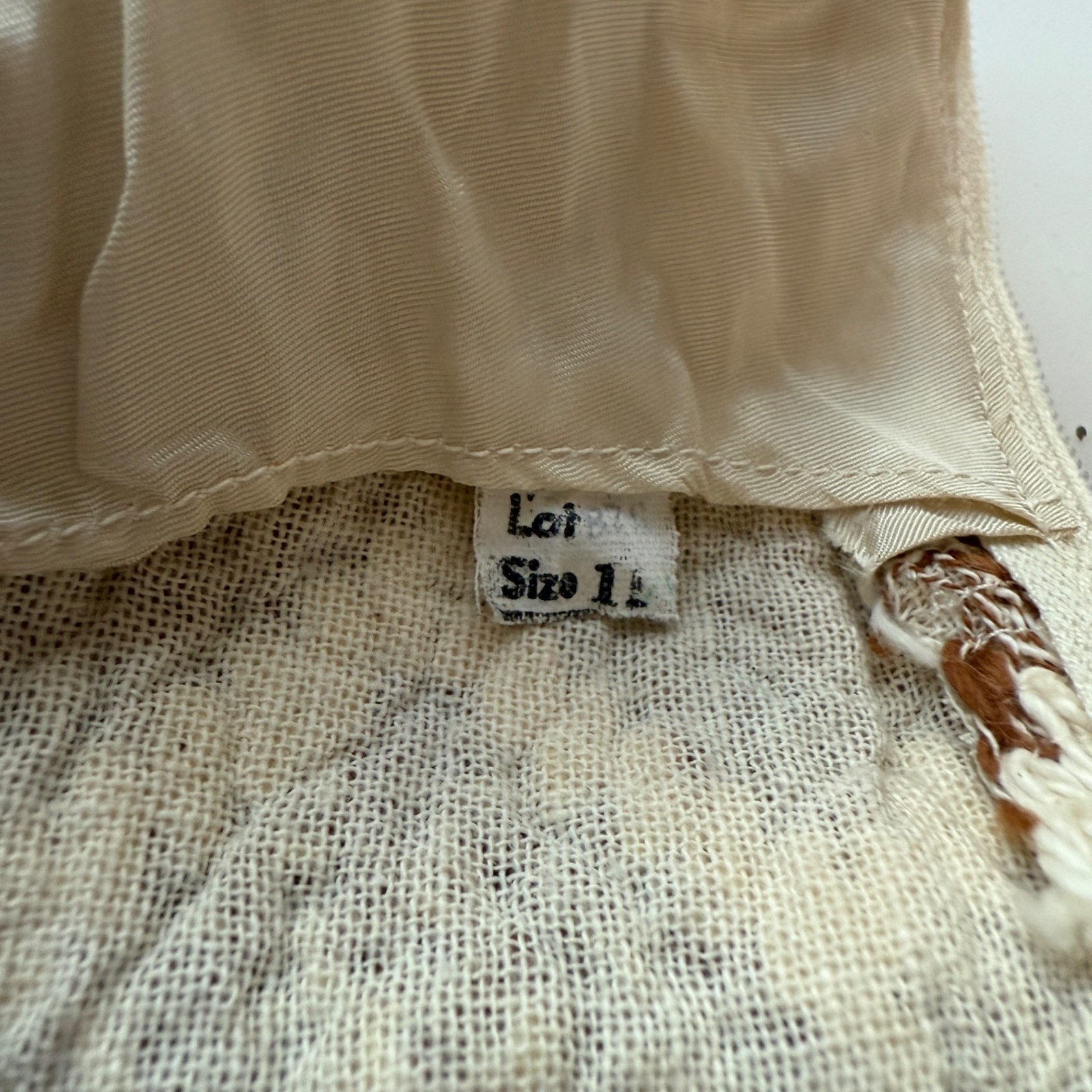 Vintage Sleeveless Button-Up Dress Sz Small Brown & Cream Woven Chevron Pattern