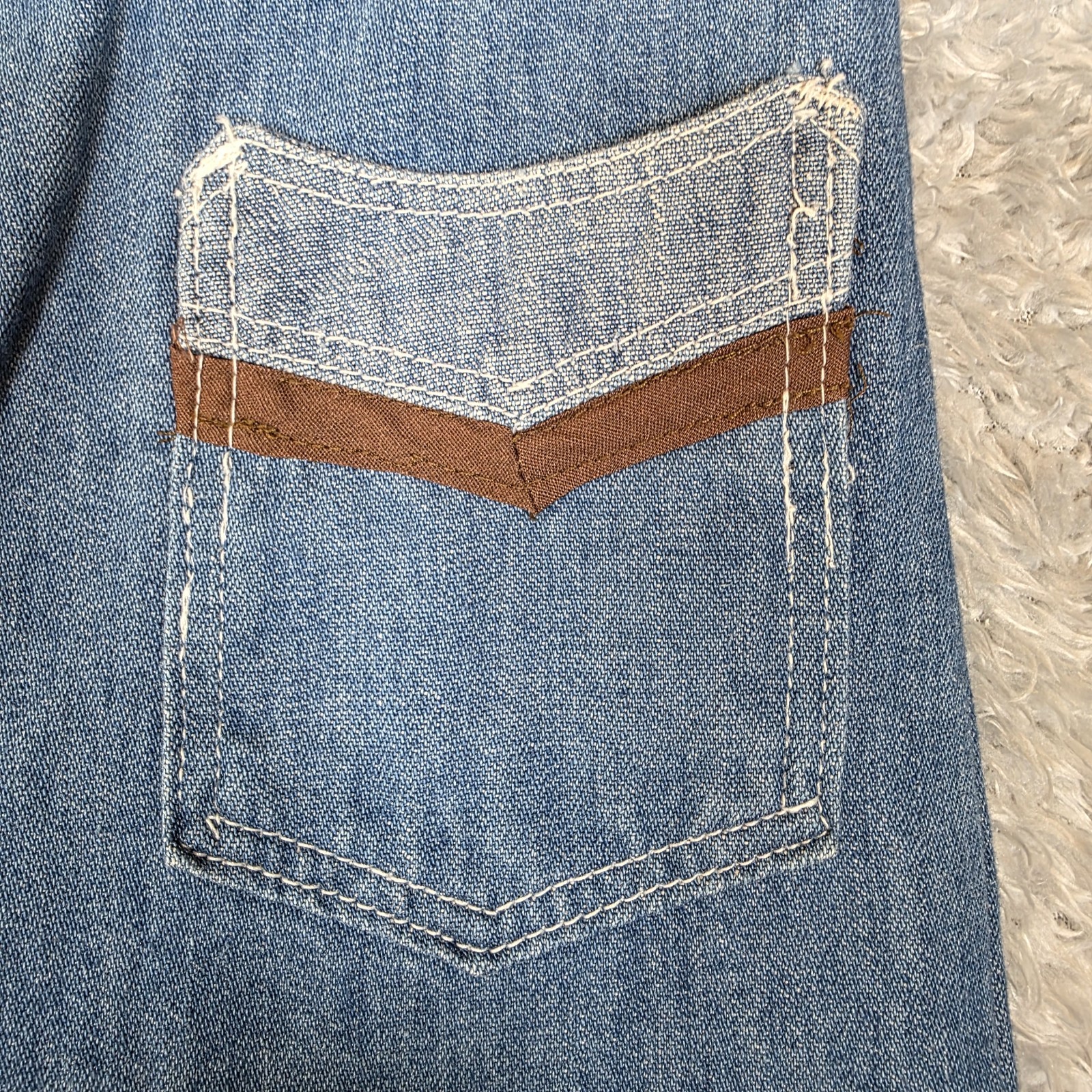 Vintage Maverick 70s Bell Bottom Jeans Blue Denim High Waist Flare USA 13/14