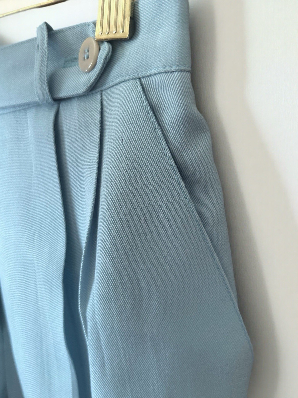 Vintage Hawksley & Wight Light Blue Slacks. Size 6 Petite