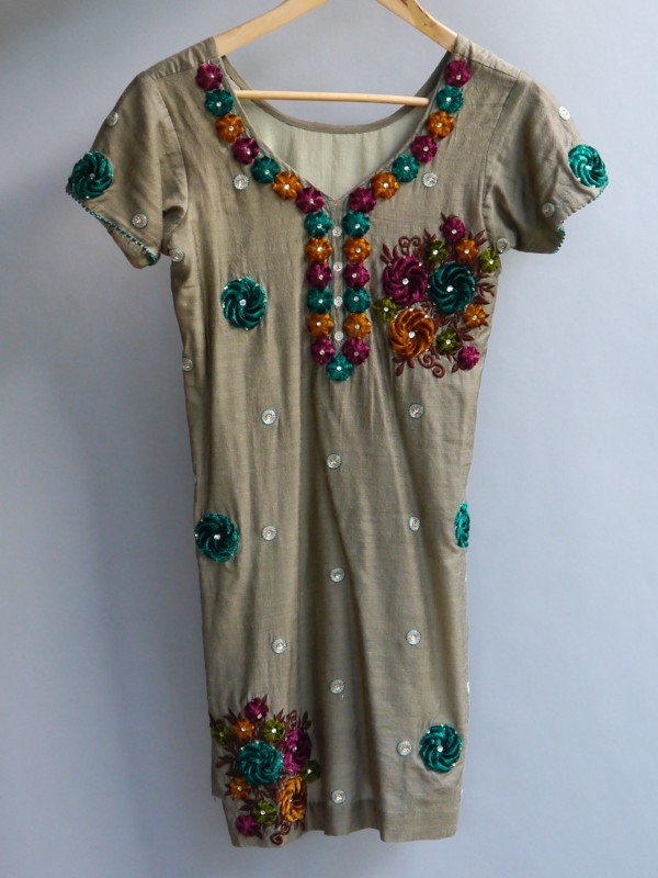 VTG India Tribal Hippie Festival Dress Silk Tunic 3D Velvet Applique Beaded XS