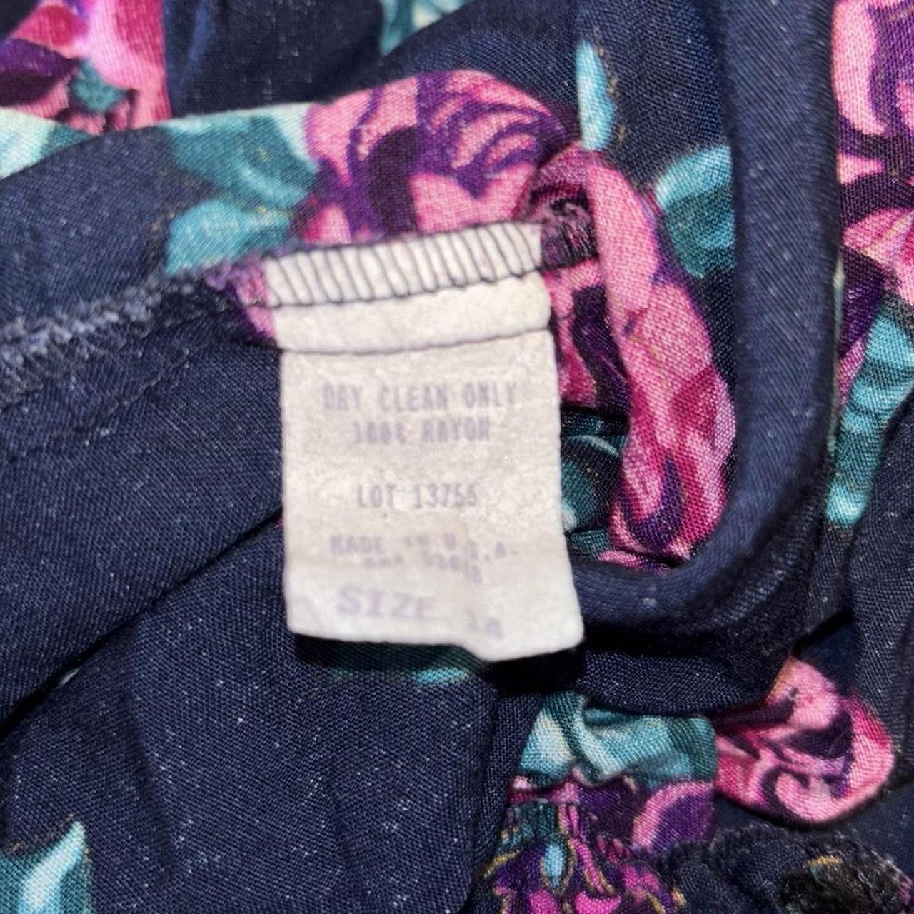 80s vintage navy blue and pink floral maxi skirt with elastic waistband !!