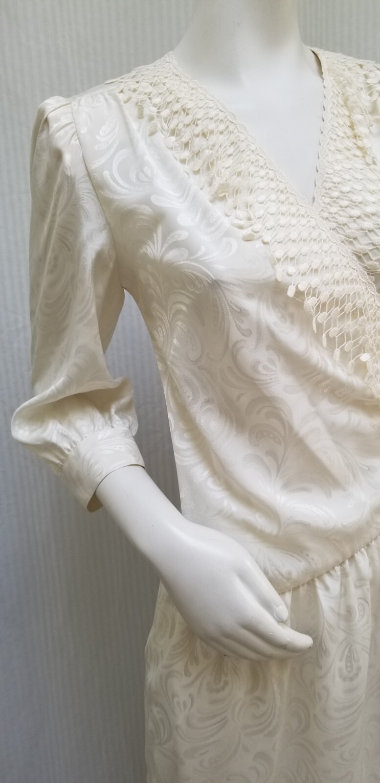 New w/ Tags Vintage 80/90s BILLY JACK FOR HER Ivory Jacquard Wrap DRESS – Size S