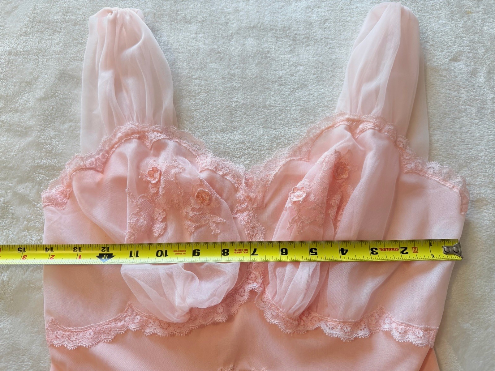 VTG 60s ARTEMIS Light Pink Nylon EMBROIDERED CUPS NIGHTGOWN Size 34