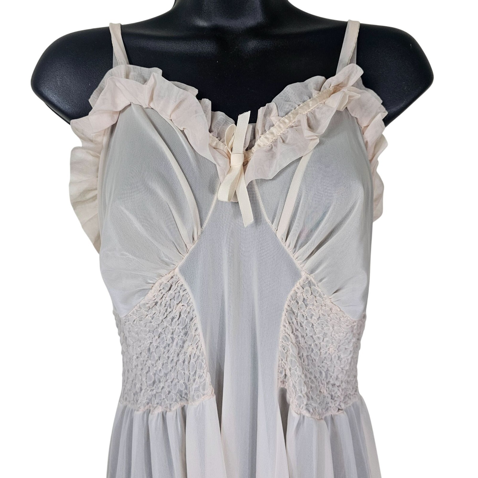 Vintage 50s Artemis Babydoll Negligee M/36 Pale Pink Sheer Ruffle Coquette