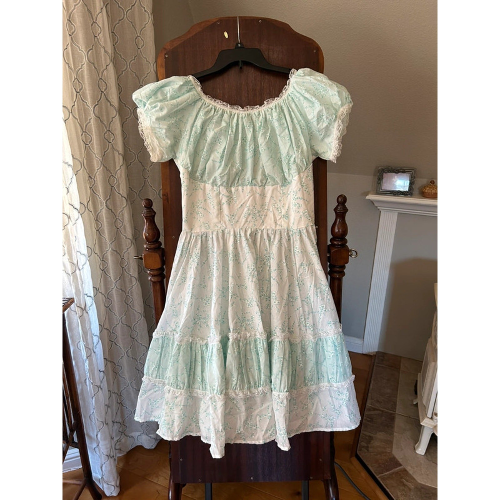 Vintage NU-U Square dancing dresses dress women’s small country western floral