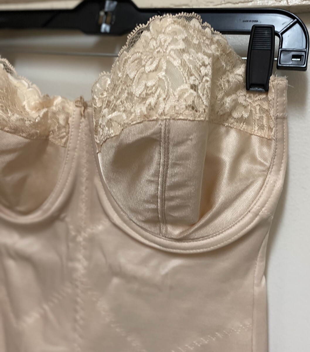 Vintage GLAMORISE Bodysuit Girdle Bra Shaper Beige 6216 Lace Strapless 36D