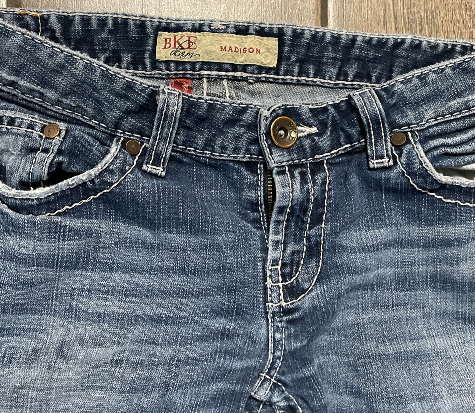 VTG BKE Madison Jeans Womens Sz 29×31.5 Flared Distressed Holes Tears Fraying