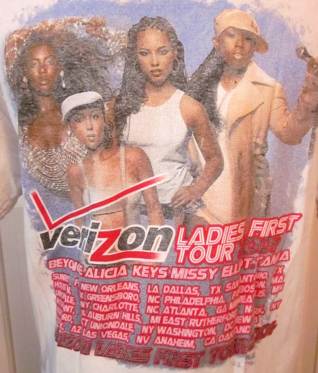 CONCERT T SHIRT 2004 LADIES FIRST TOUR BEYONCE ALICIA KEYS DOUBLE SIDED HIP HOP