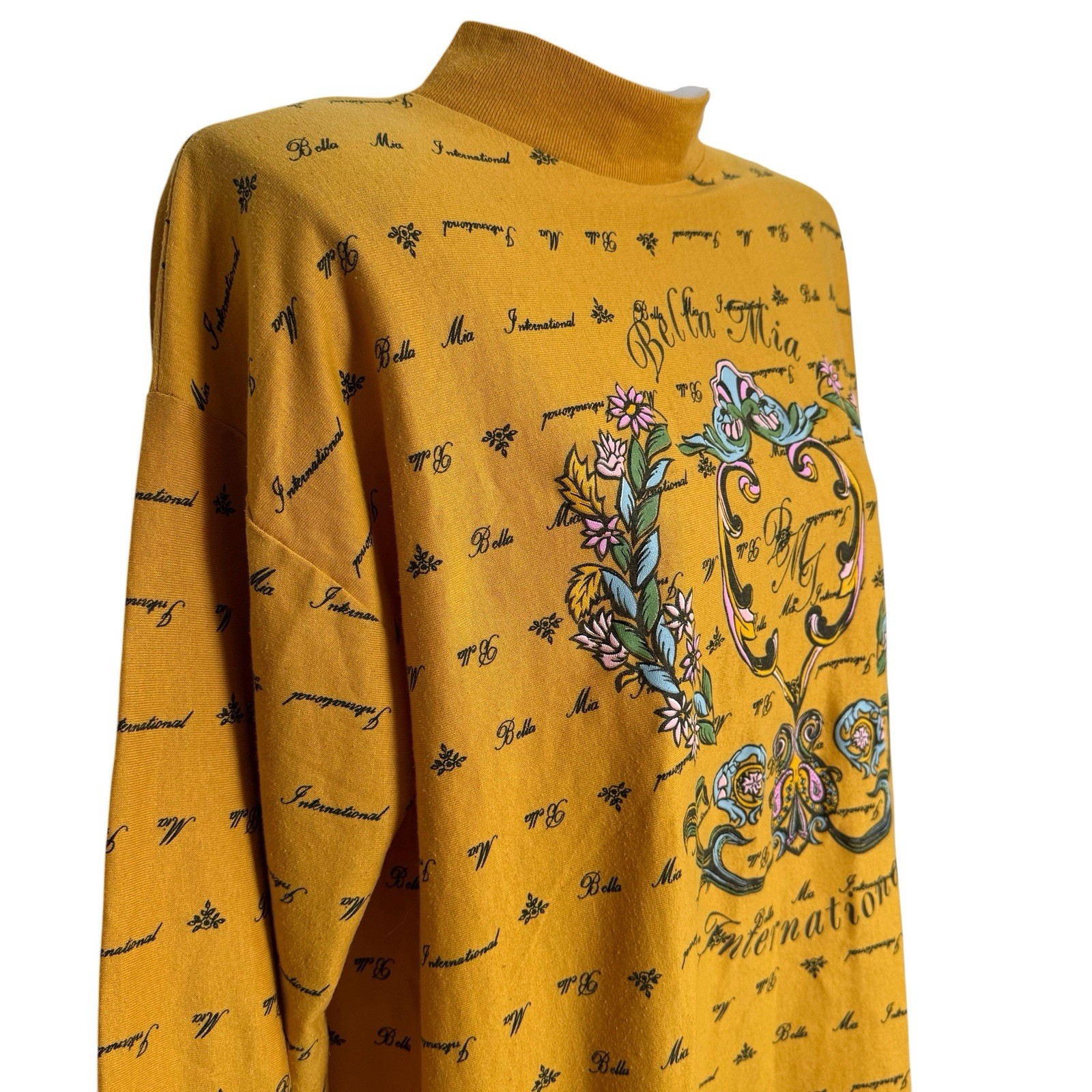 Vintage Bella Mia Mock Neck Top L Gold Baroque Graphic Crest 90s USA