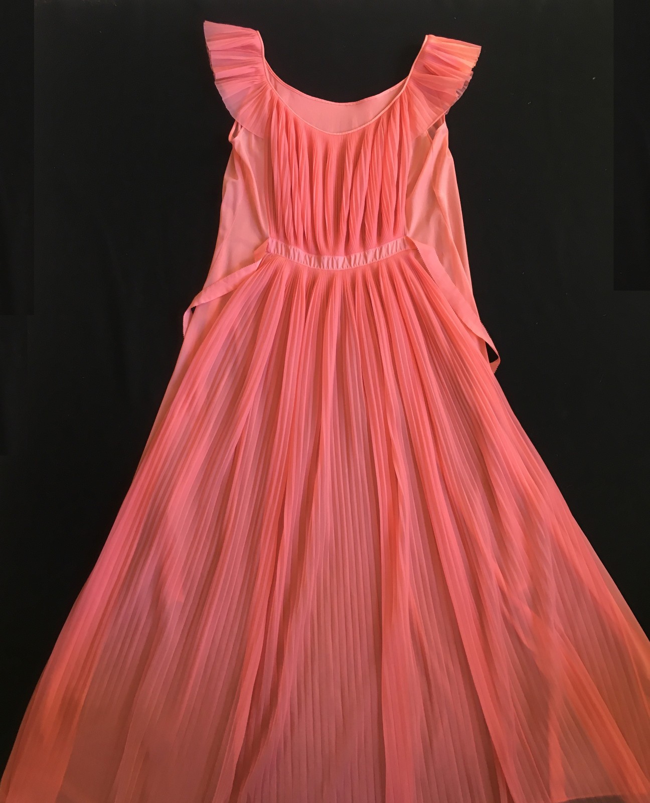 Vanity Fair Coral Pleated Tie Back Gown Slip Dress Negligee Nightgown 36