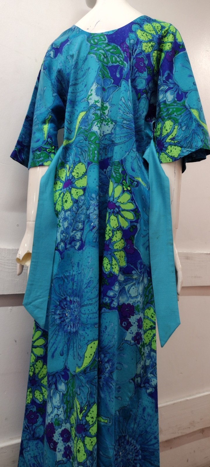 Vintage Maxi Dress Barkcloth Neon Turquoise Huge Flowers 60s Draper’s TWO POTATO