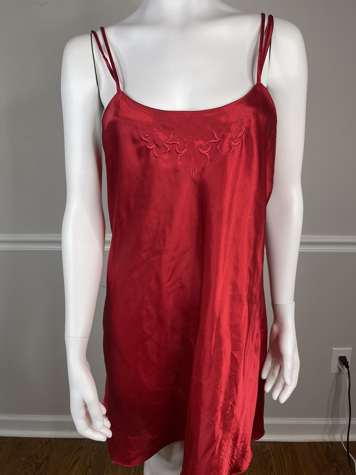 Vintage Kathy Ireland intimates Nightgown Dress Red satin Large sexy Y2k