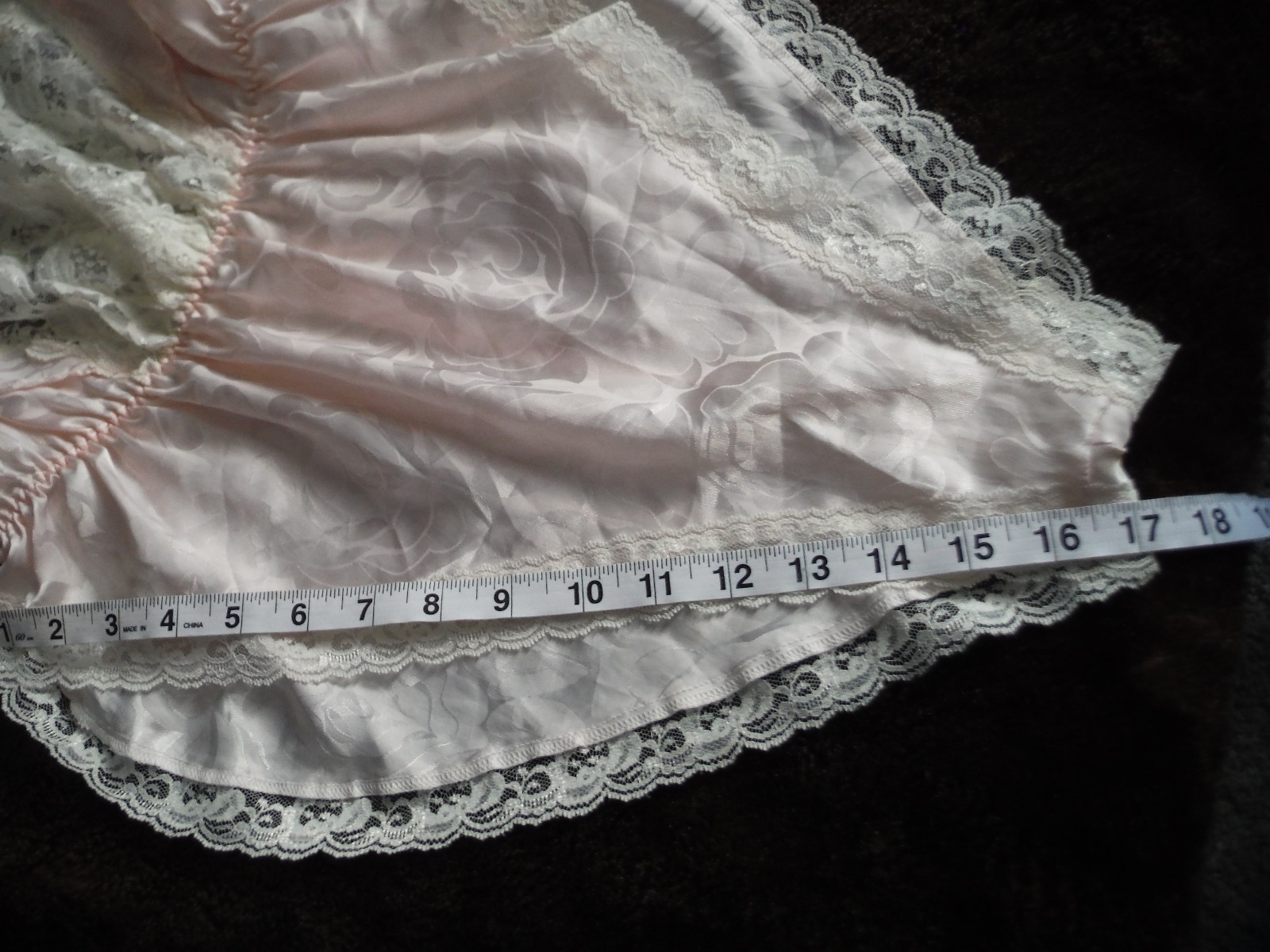 Gorgeous LILY of FRANCE Teddy Vintage New Pink w/lots of Lace Trim Sexy! Medium