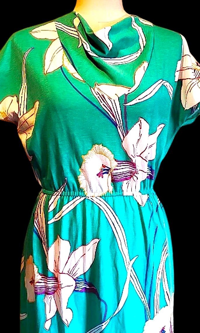 VTG 70s Soft Jersey Semi Fitted Bright Florals Midi Beach, Poolside Dress S