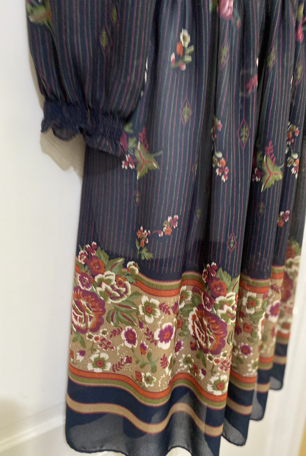 Vintage LF Petite Union Made Blue Floral Print Mock Neck Secretary Dress Size 4