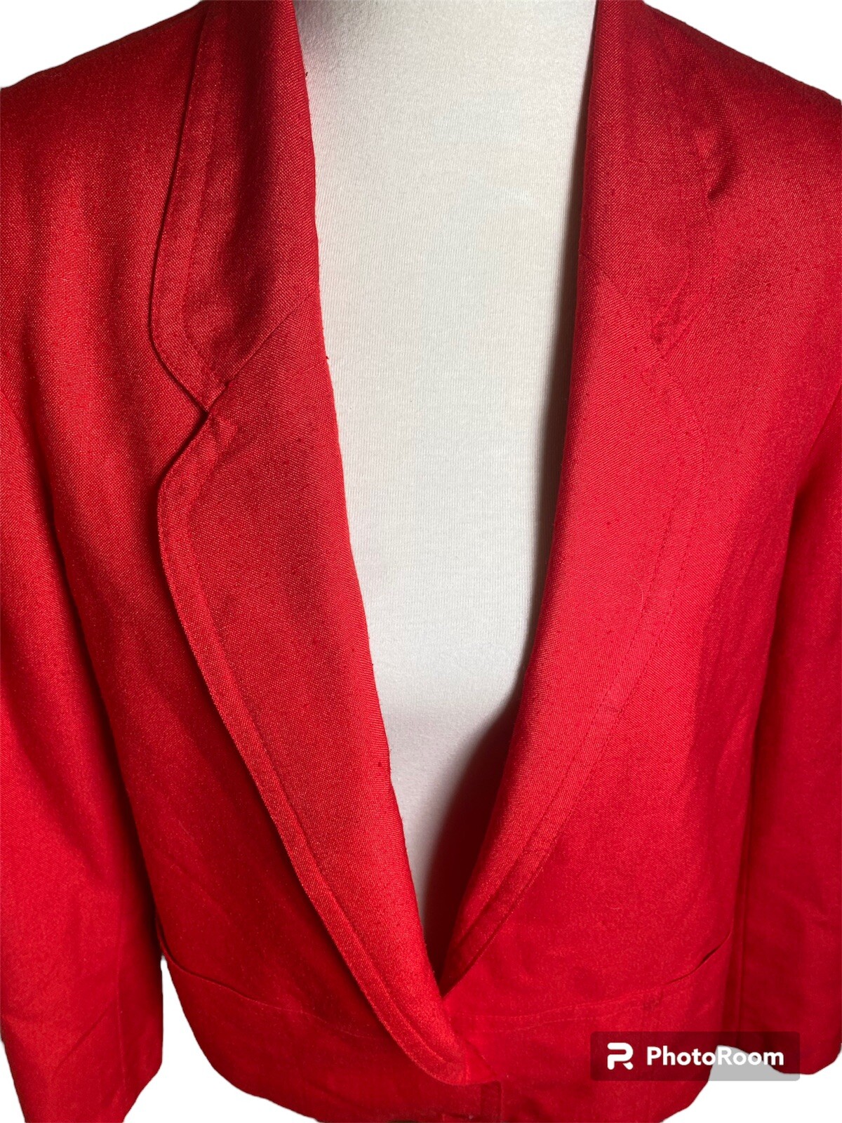 Vintage 80s Red Blazer With Shoulder Pads And Bottom Buttons
