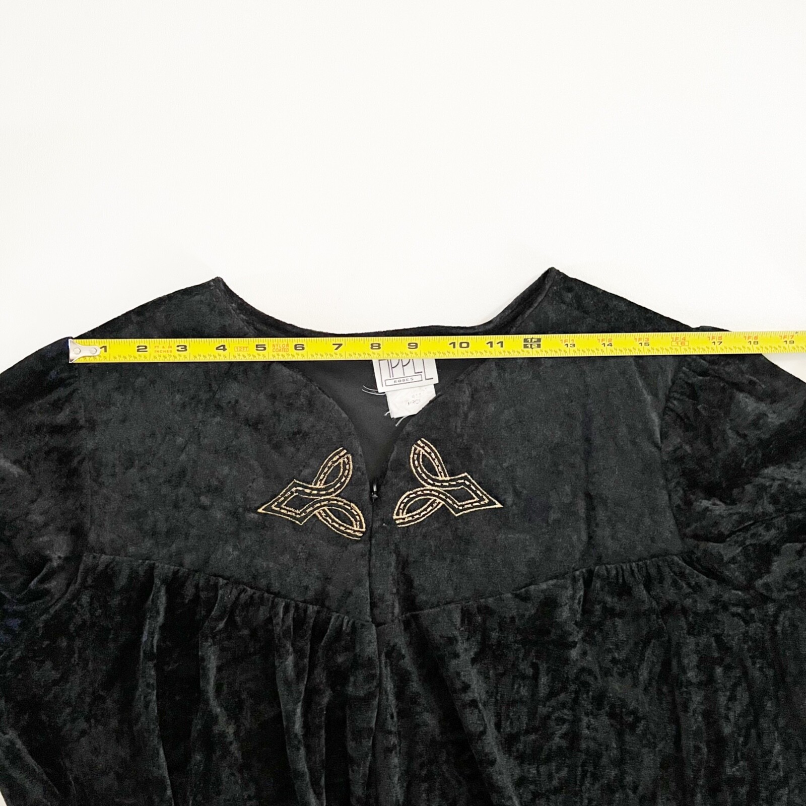 Vtg Appel Robe House Coat Blk Crushed Velvet Zip Quilted Chest Gold Pockets Sz L