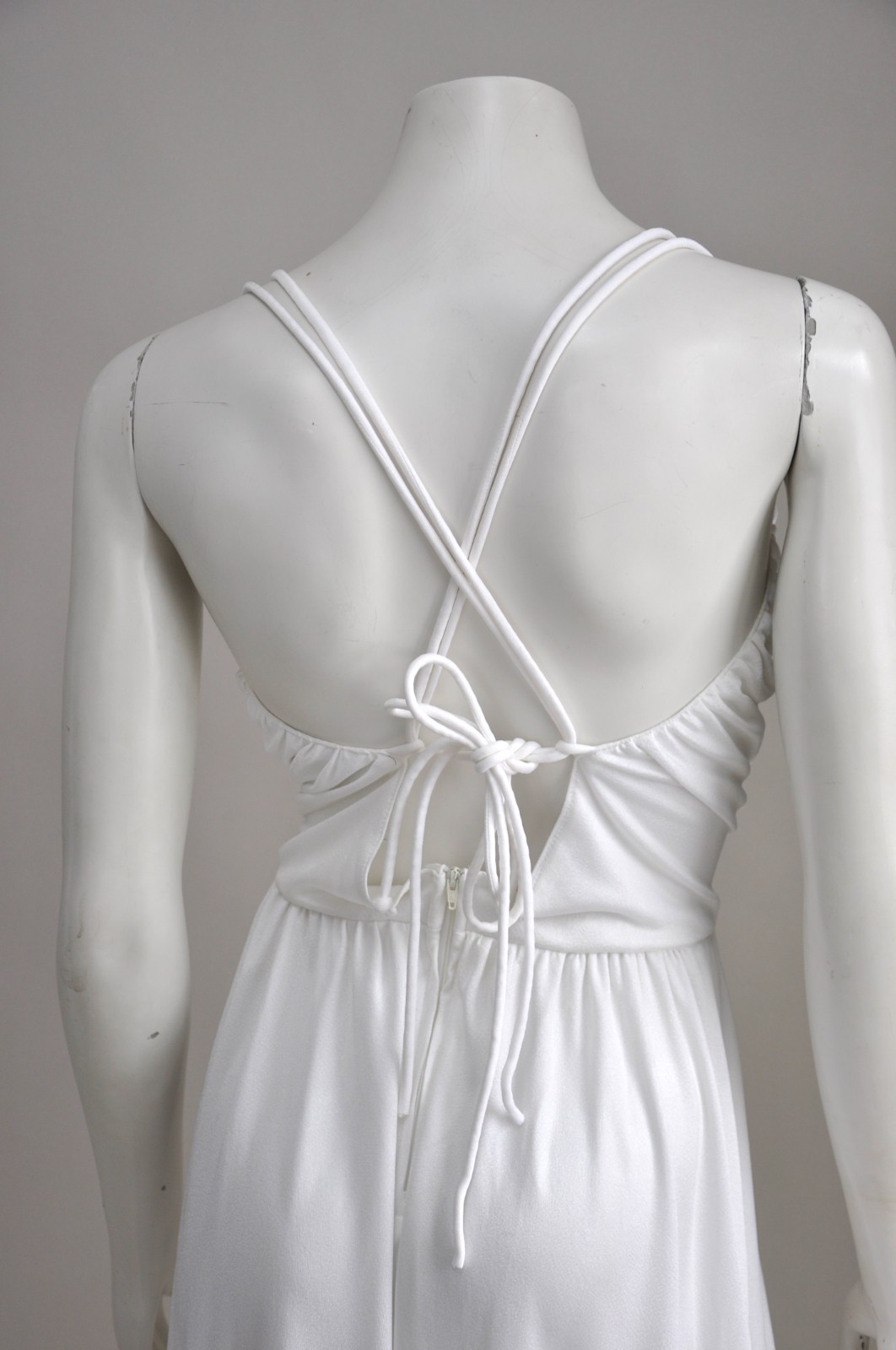 Vintage 1970s White Jersey Knit Open Back Cowl Neck Disco Dress Jacket XS-M