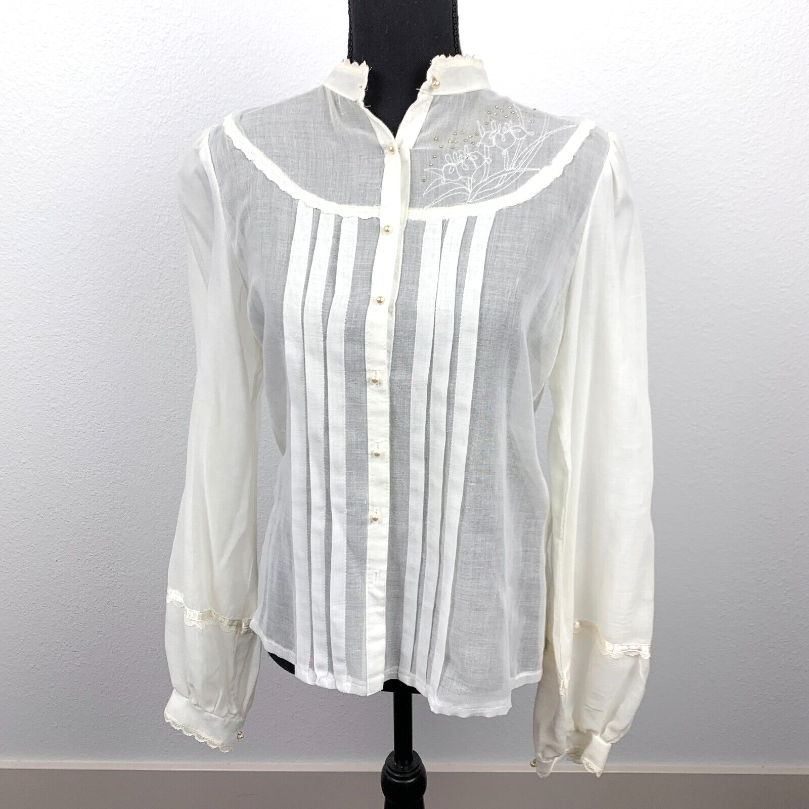 Vintage 70s Jessica’s Gunnies Embroidered Peasant Boho Victorian Sheer Top Shirt