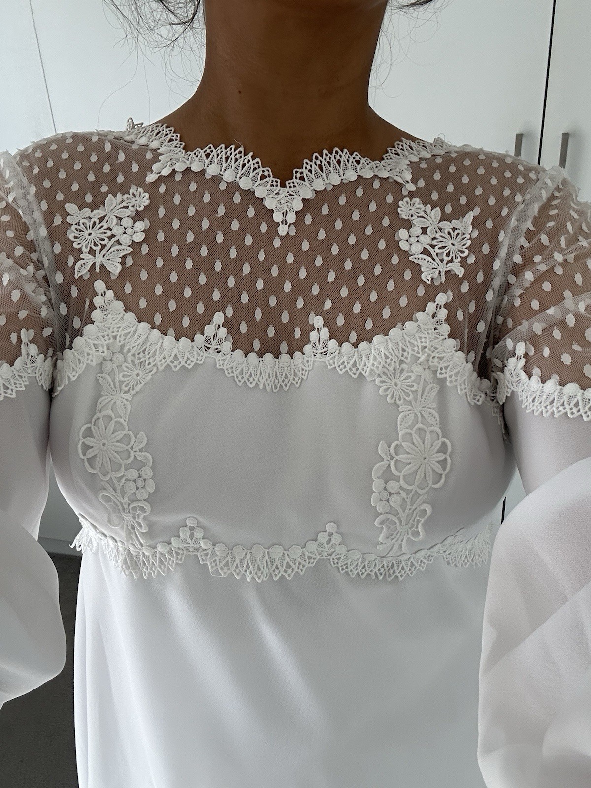 Vintage 1960s Lace Trim Wedding Dress – Long Sleeve Empire Waist – XS (UK 4–6)