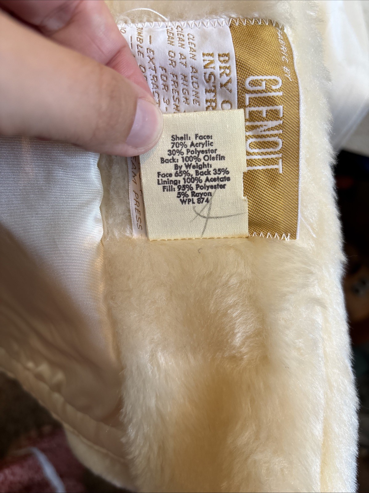 White Stag Coat Vintage 70’s Faux Fur Cream Buttons Collar Pockets Mint Size 14