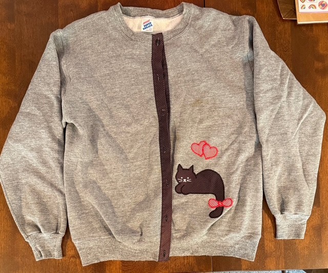 Vintage Handmade Button Down Cat Gray Sweatshirt Cottage / Granny Core Size L