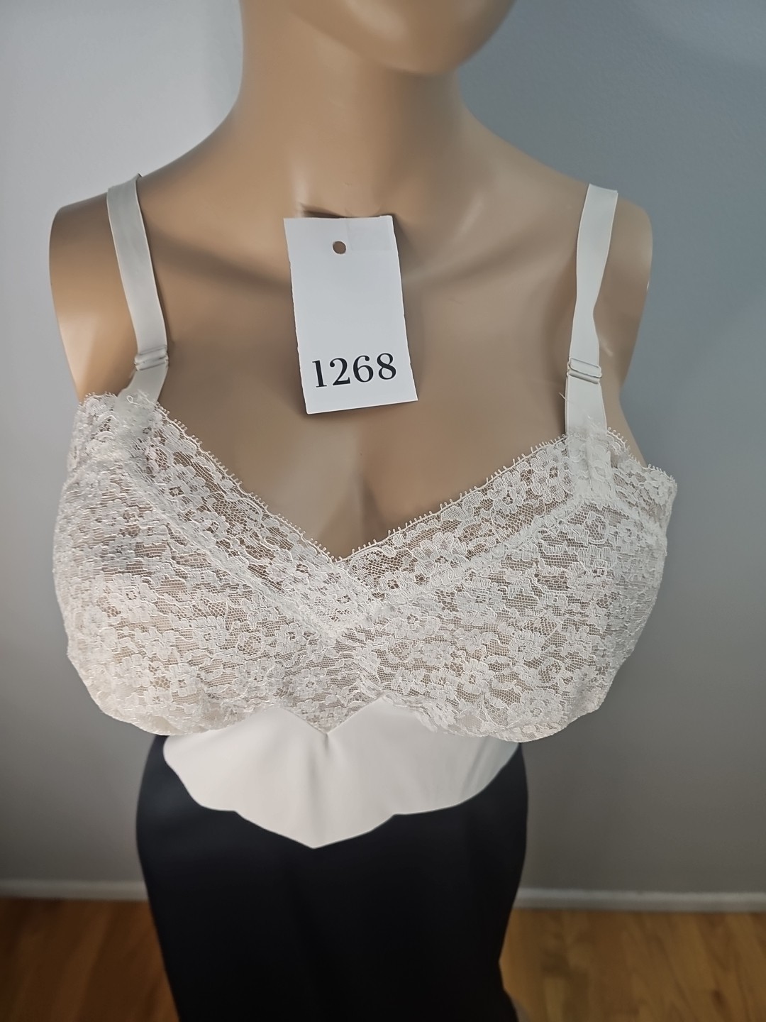 Vintage Van Raalte Tricot Nylon Black/White Full Slip Lace Detail Size 34A